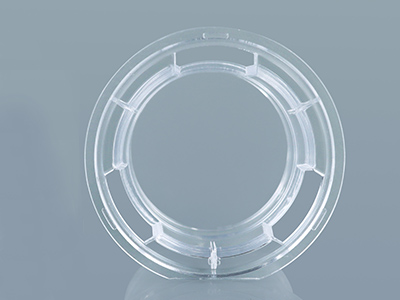 聚對(duì)苯二甲酸乙二醇酯（PET）透光性良好，使用顯微鏡易觀察